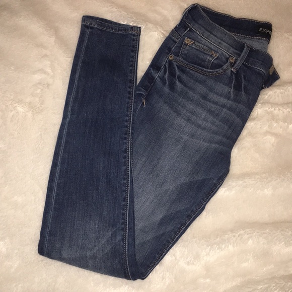 Express Mid Rise Jeans - Picture 2 of 4